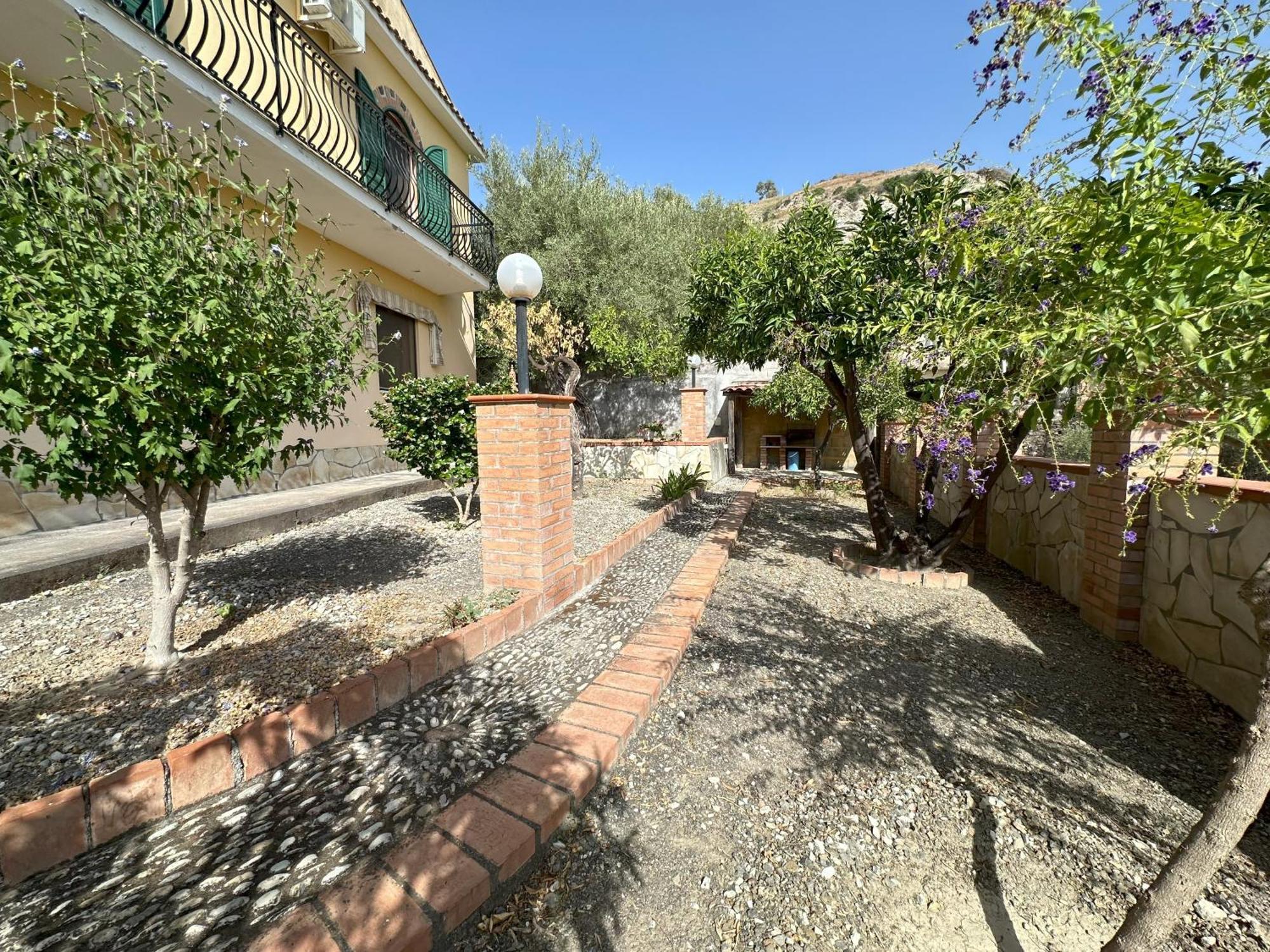 Villa Chris Taormina Exteriör bild